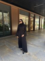 Essential Ferace üç boyutlu kol siyah