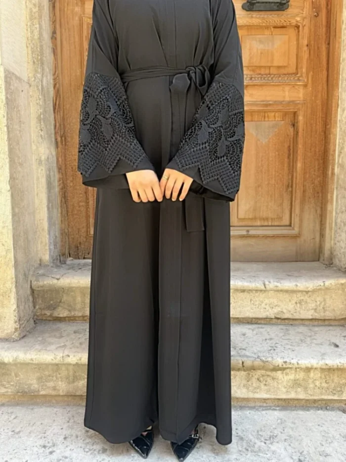 Balık Ferace — Dantel Kol